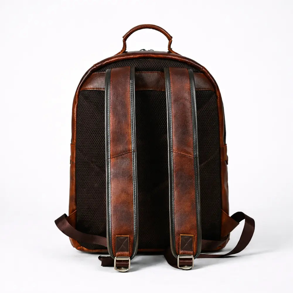 Sac week end à dos en cuir style rétro — Le Milan
